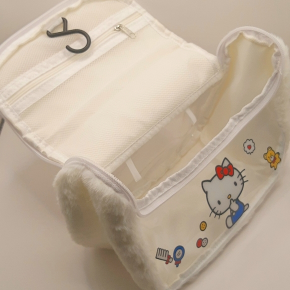 Sanrio HELLO KITTY Plush Clear Organizer Travel Storage Makeup Toiletries Bag - Picture 9 of 13